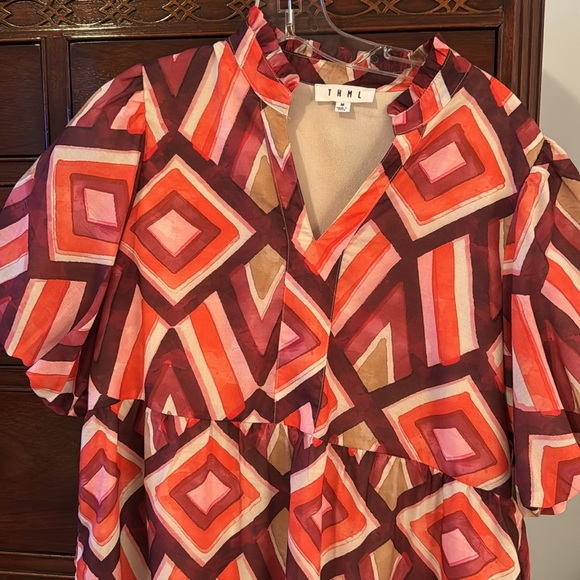 Dress - Picture 2 of 4